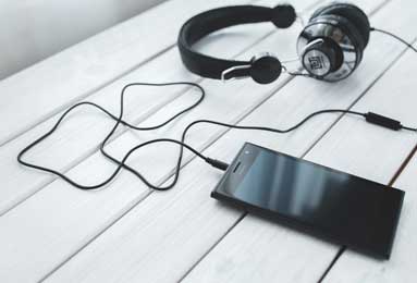 横滨水手VS海洋队：激情对决，横滨水手2比1险胜